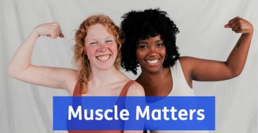 Vrouwen laten spierballen zien