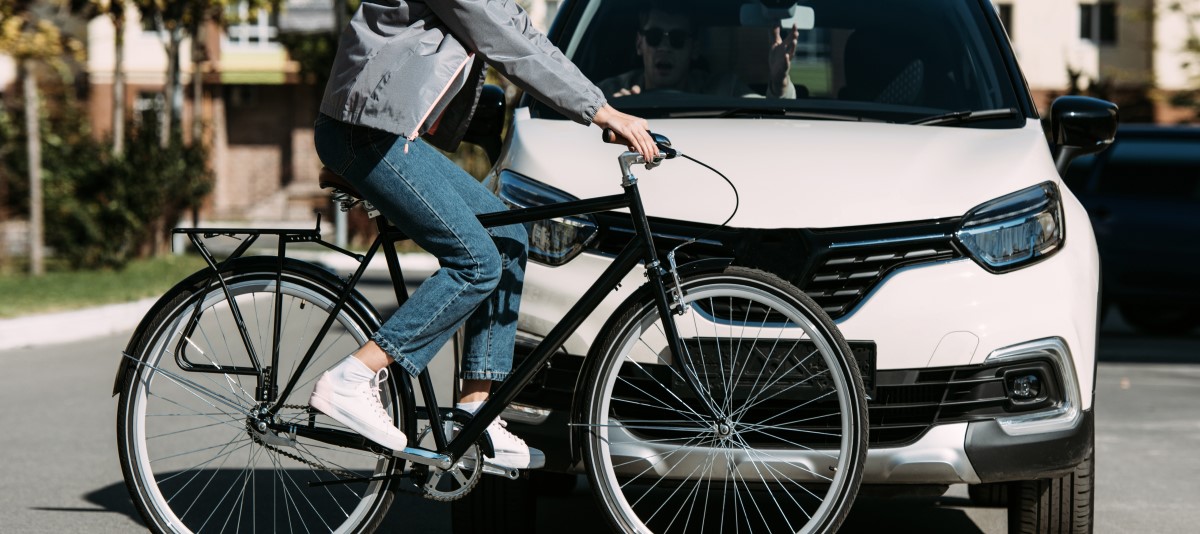 Real time communicatie tussen fietser en auto op de weg