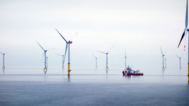 Large-scale hydrogen production from offshore wind (1)