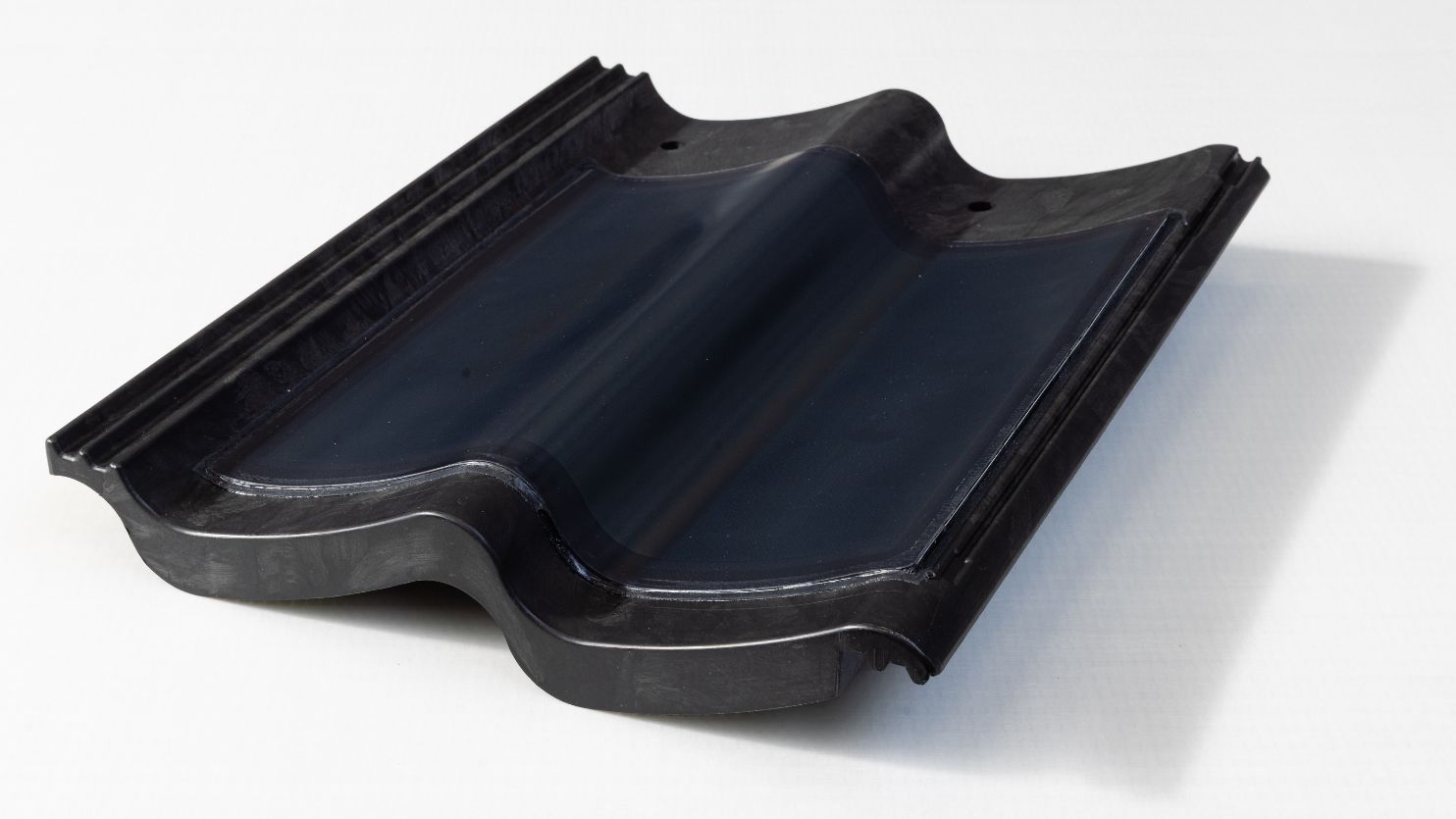 Perovskite solar roof tile