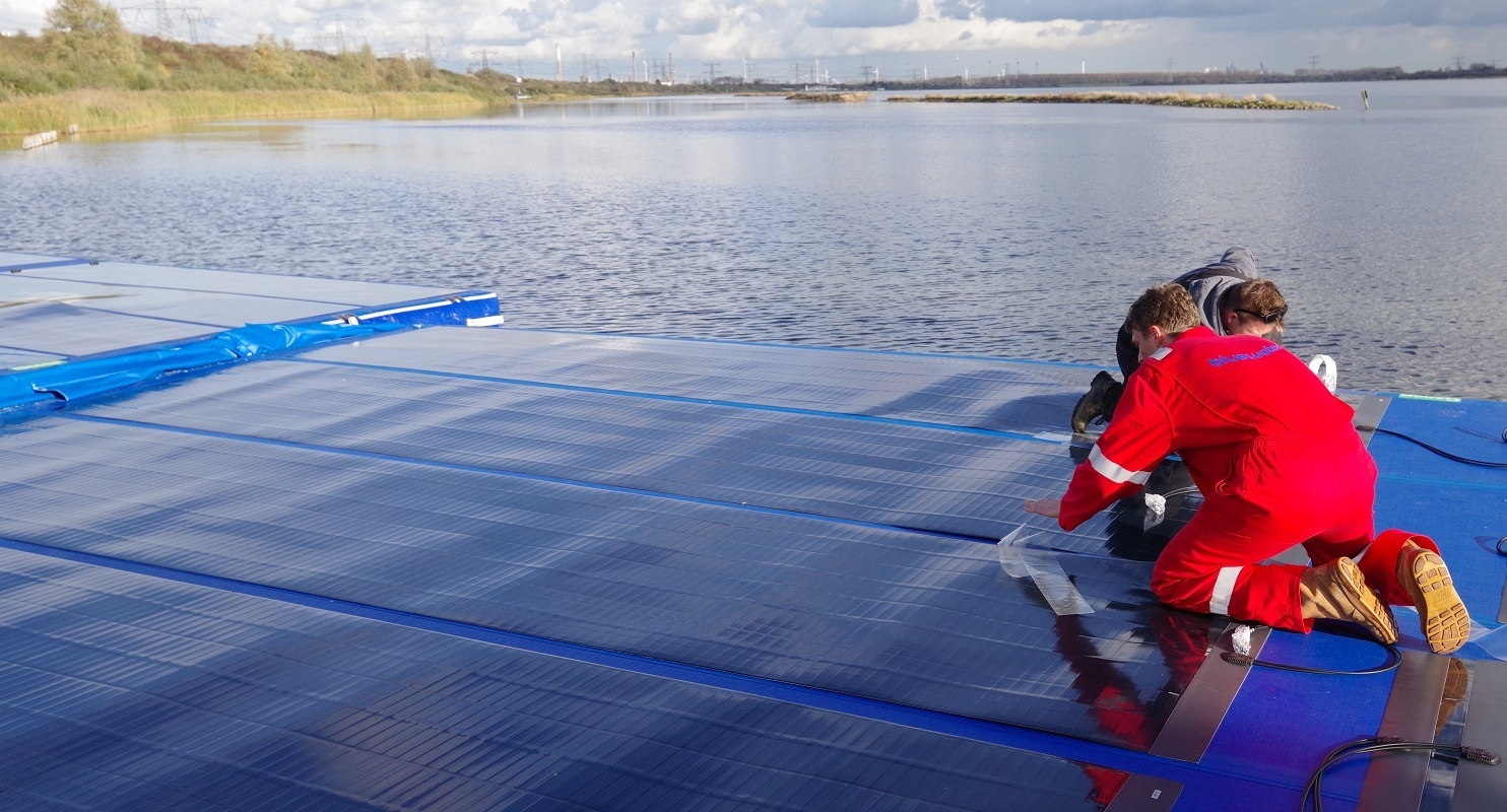 Floating solar panels