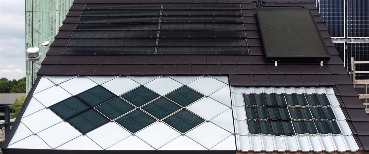 Testfaciliteit SolarBEAT met een dak met daarop verschillende vormen van zonnepanelen voor op daken en gevels.