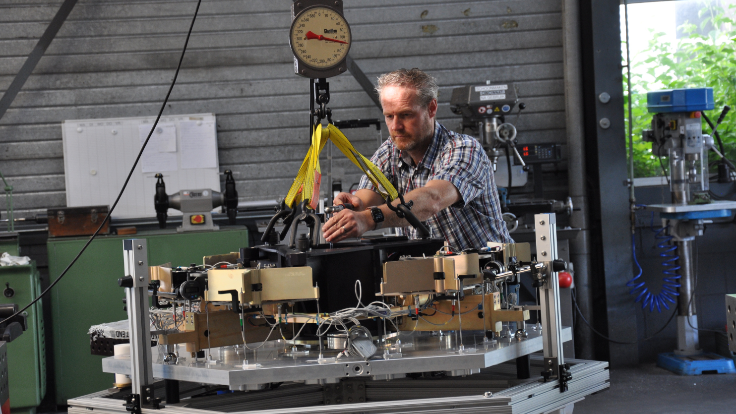 TNO employee Rik van den Hoeven doing the integration of the Support Structure on top of the FFT tool.